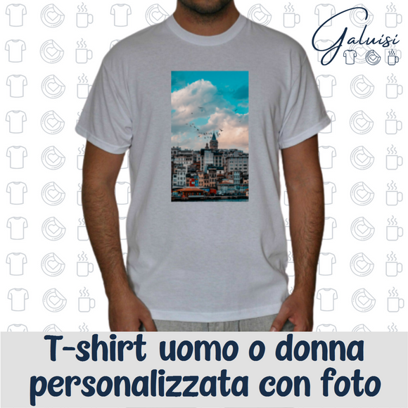https://www.galuisi.it/cdn/shop/products/t-shirt-uomo-o-donna-personalizzata-con-foto_580x.png?v=1620505494